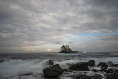 Scenic view of sea against sky