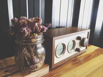 Close-up of flowers in vase on table