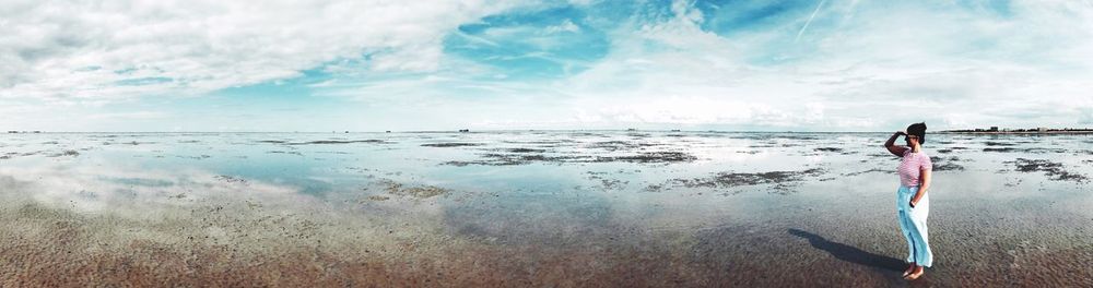 Scenic view of sea against sky