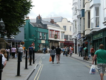 People on city street