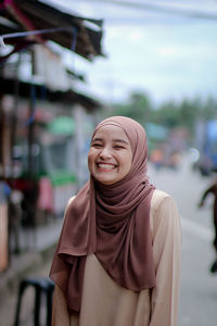 Portrait of a smiling young woman