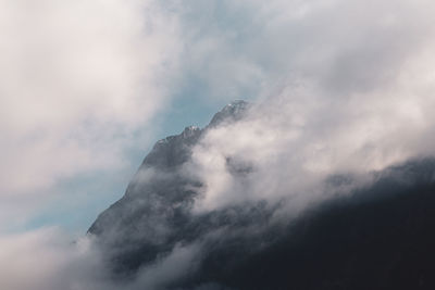 Low angle view of cloudscape against sky