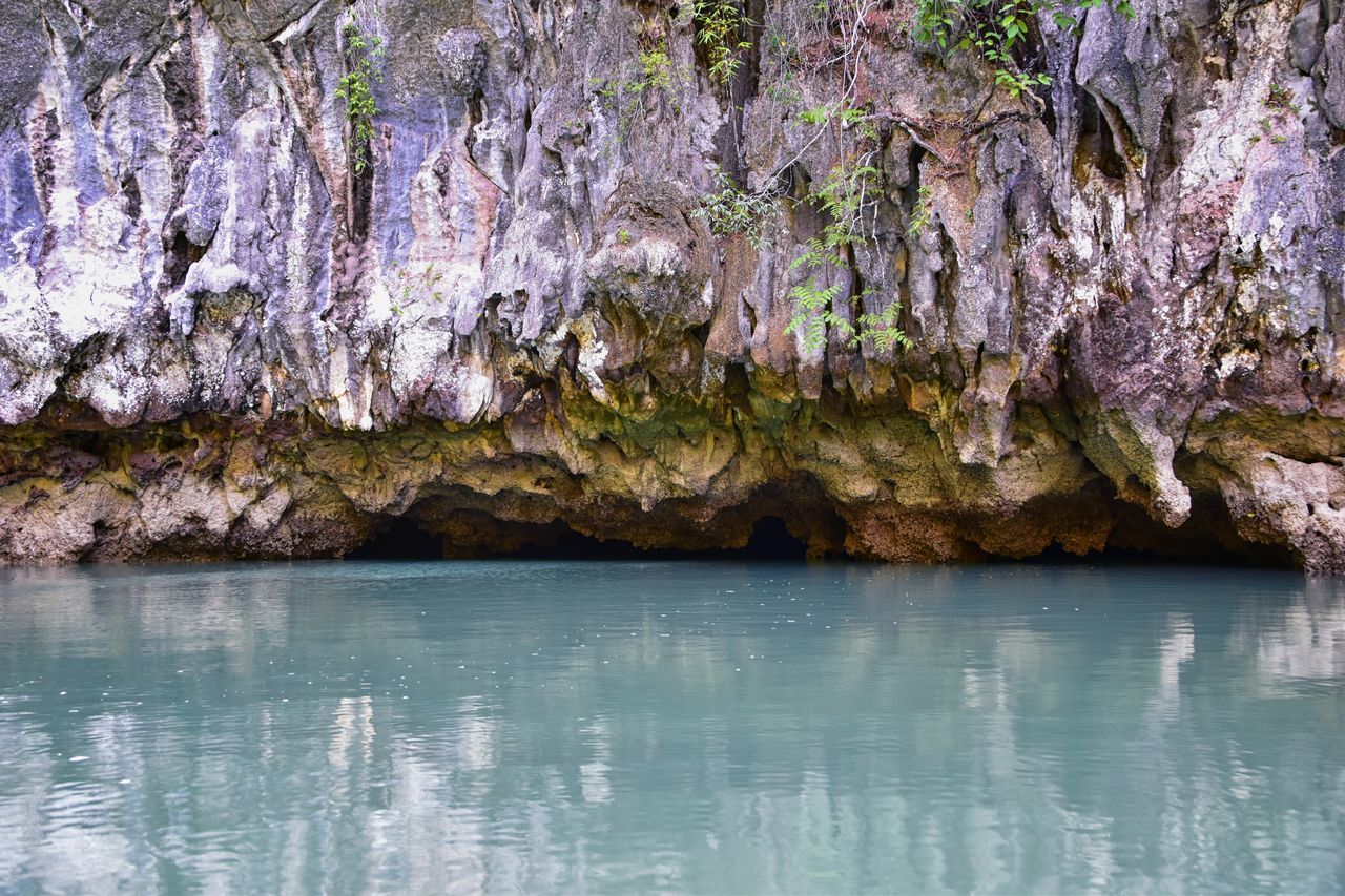 ROCK FORMATION IN SEA