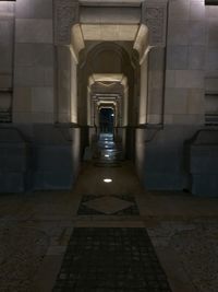 Illuminated corridor