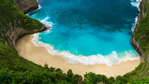 Turquoise beach at nusa penida