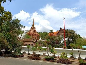 View of temple building against sky