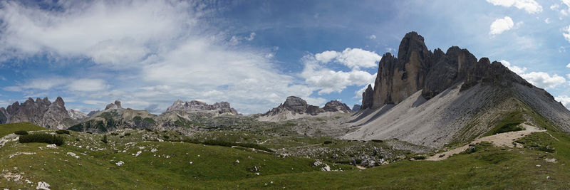 Panoramic picture of tre cime di lavaredo in the dolomites