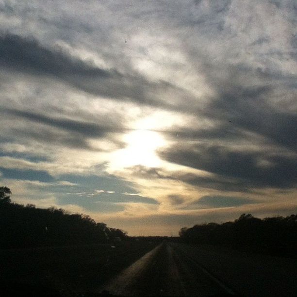 the way forward, diminishing perspective, sky, road, sunset, vanishing point, transportation, cloud - sky, tranquility, country road, tranquil scene, landscape, nature, scenics, beauty in nature, cloudy, tree, empty road, cloud, weather