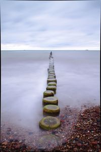 Surface level of pier in sea