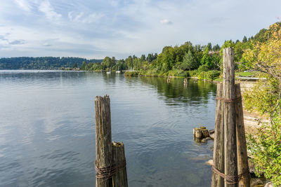 A view of the shoreline at gene coulon park in renton, washington.