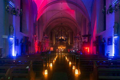 Illuminated chandelier