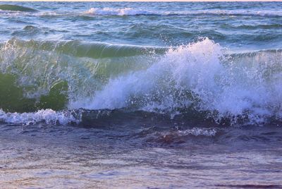 Waves splashing on rocks