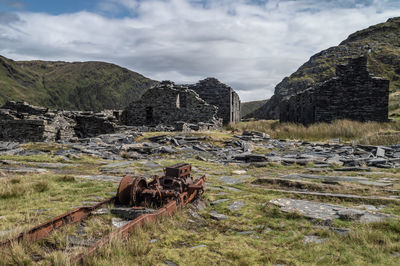 Panoramic view of old ruins against sky