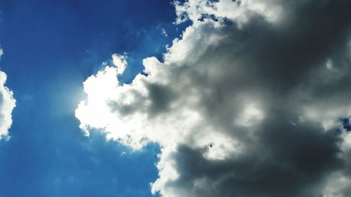 Low angle view of cloudy sky