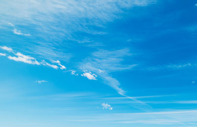 Low angle view of vapor trail in sky