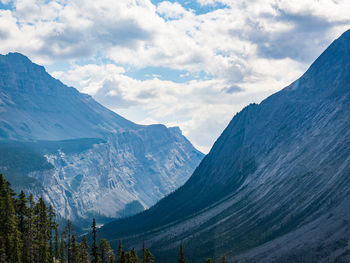 Scenic view of rocky mountains against sky on the icefields parkway
