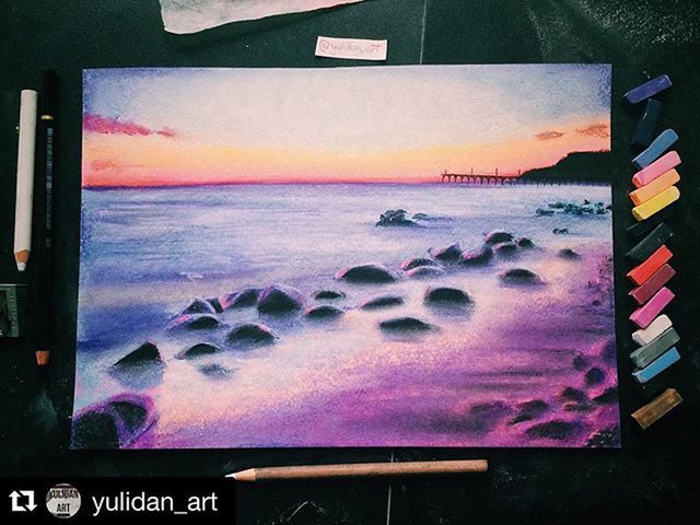 VIEW OF MULTI COLORED WALL