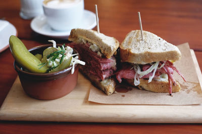 Close-up of pastrami sandwich on tray