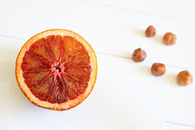 Close-up of orange slices on table