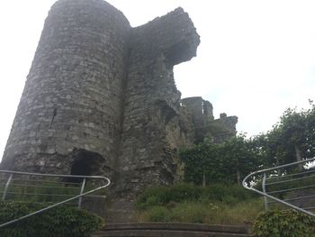 Stone structure against sky