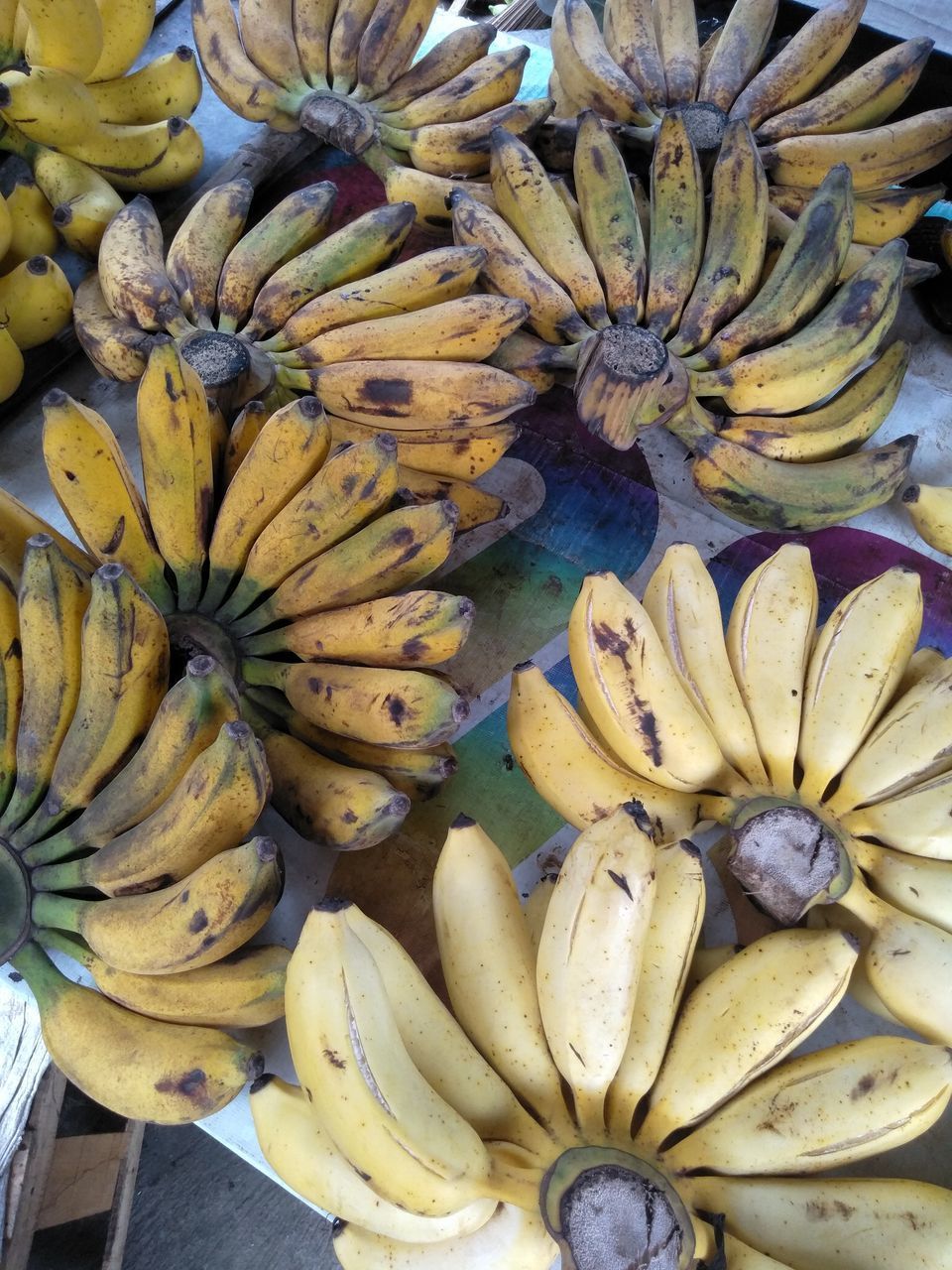 CLOSE-UP OF FRUITS FOR SALE IN MARKET