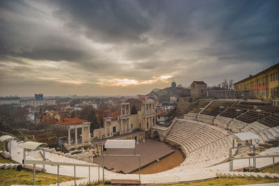 Dramatic view of the ancient roman theater in philippopolis. plovdiv, bulgaria