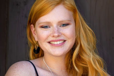 Portrait of a smiling young woman