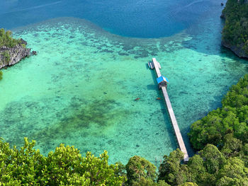 High angle view of puncak harapan in misool 