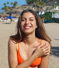 Portrait of a smiling young woman