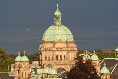 Government building against sky