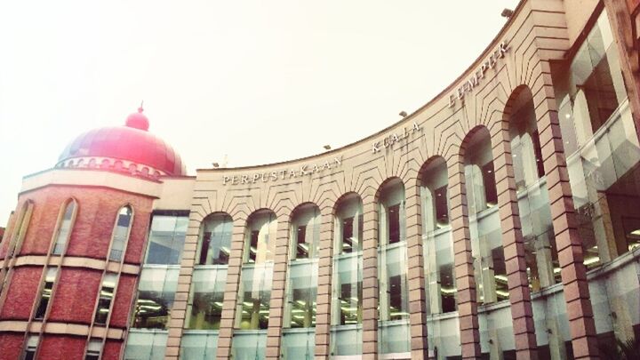 National Library (Perpustakaan Negara)