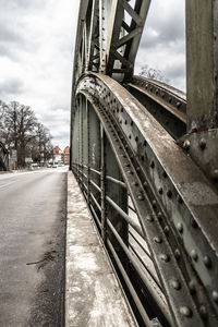 Surface level of railway bridge against sky