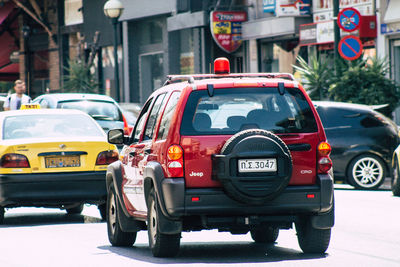 Traffic on road in city