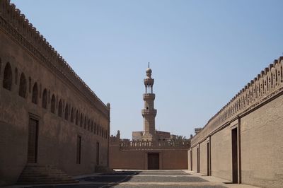Statue of historic building against clear sky