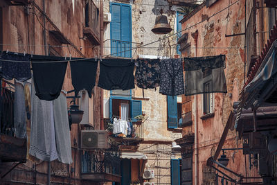 Laundry drying in the streets of spanish quarter
