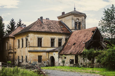 Houses in abandoned town