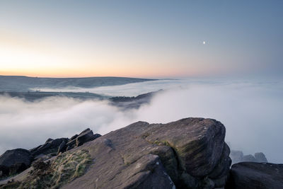 Temperature inversion at the roaches n the staffordshire, peak district national park, uk.