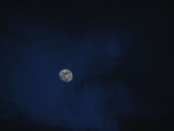 Low angle view of moon in sky