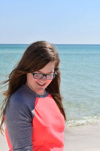 Headshit of a girl at the beach