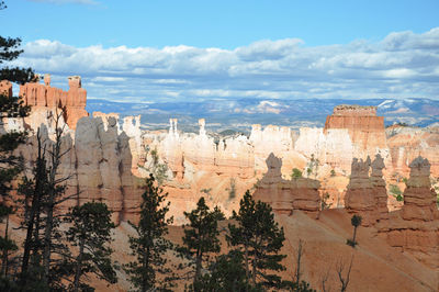 Bryce canyon national park against cloudy sky