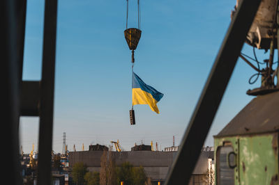 Ukrainian flag connected to elevator