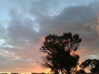 Low angle view of cloudy sky