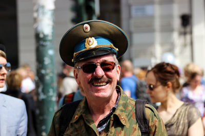 Portrait of smiling man wearing sunglasses