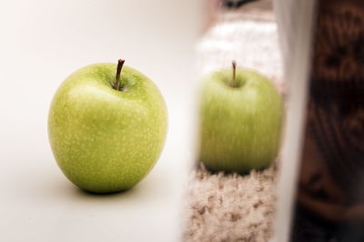 Close-up of granny smith apples