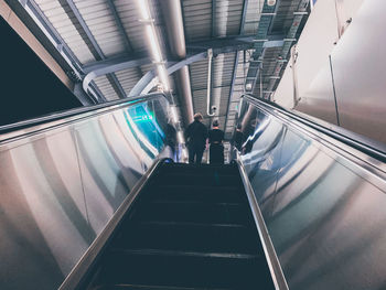 escalator