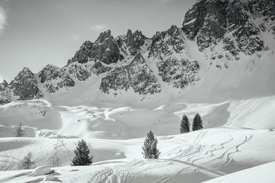 From the lake ste anne the foothills of the sanctuary in queyras