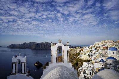 Panoramic view of temple against sky