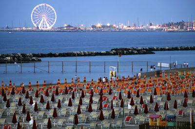 Ferris wheel at dusk