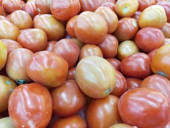 Full frame shot of oranges at market