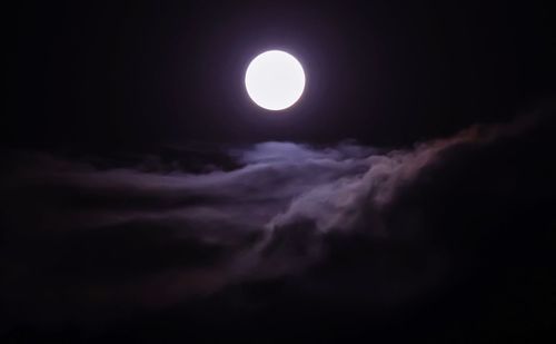 Low angle view of moon in sky